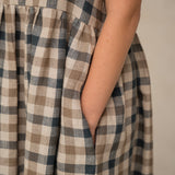 Linen dress Reina with pockets - Lina kleita Reina ar kabatām