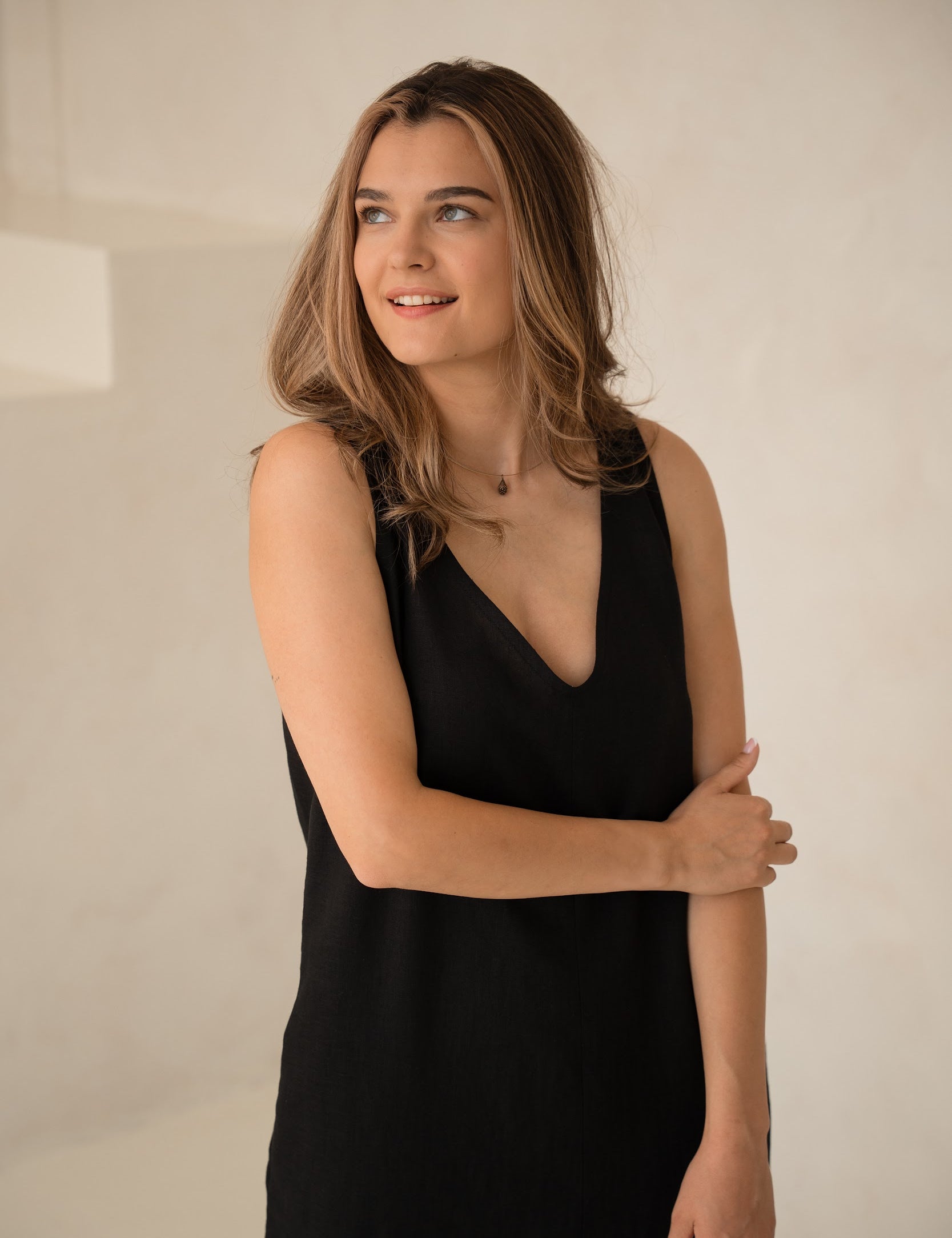 Lina kleita AURA - Linen drrss Aura woith pockets