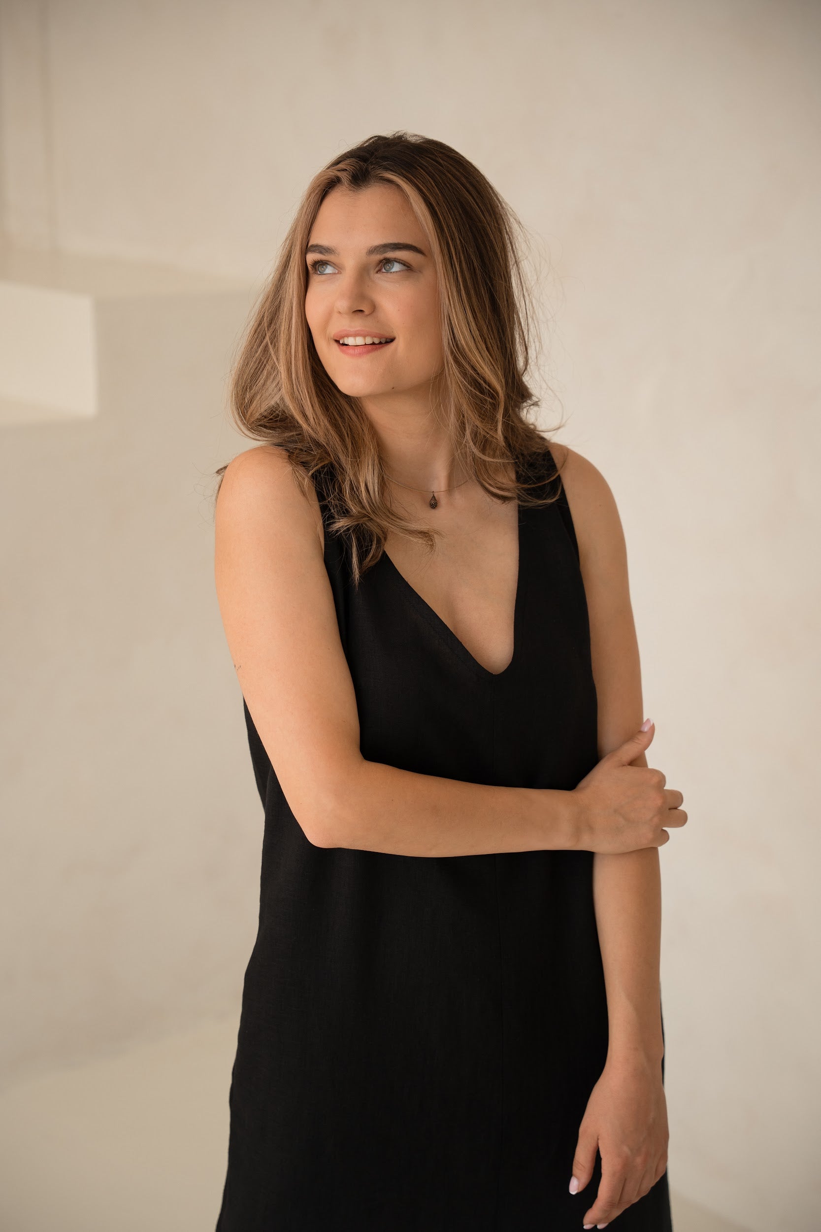 Lina kleita AURA - Linen drrss Aura woith pockets