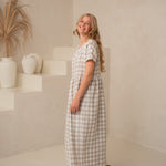 Lina kleita Reina ar kabtām - Oversized linen dress Reina with pockets